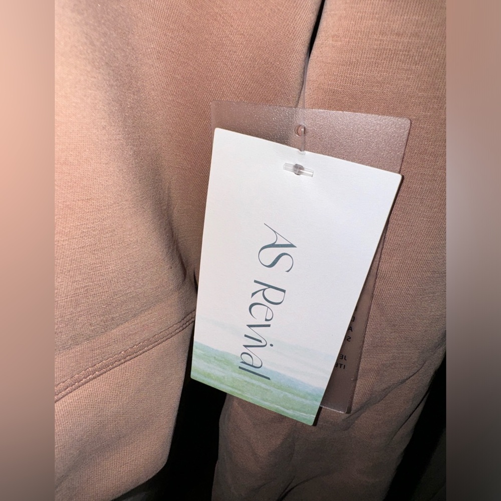 Altar’d State Supersoft Sweatshirt Sinopia-Fresco Medium NWT - Picture 7 of 7